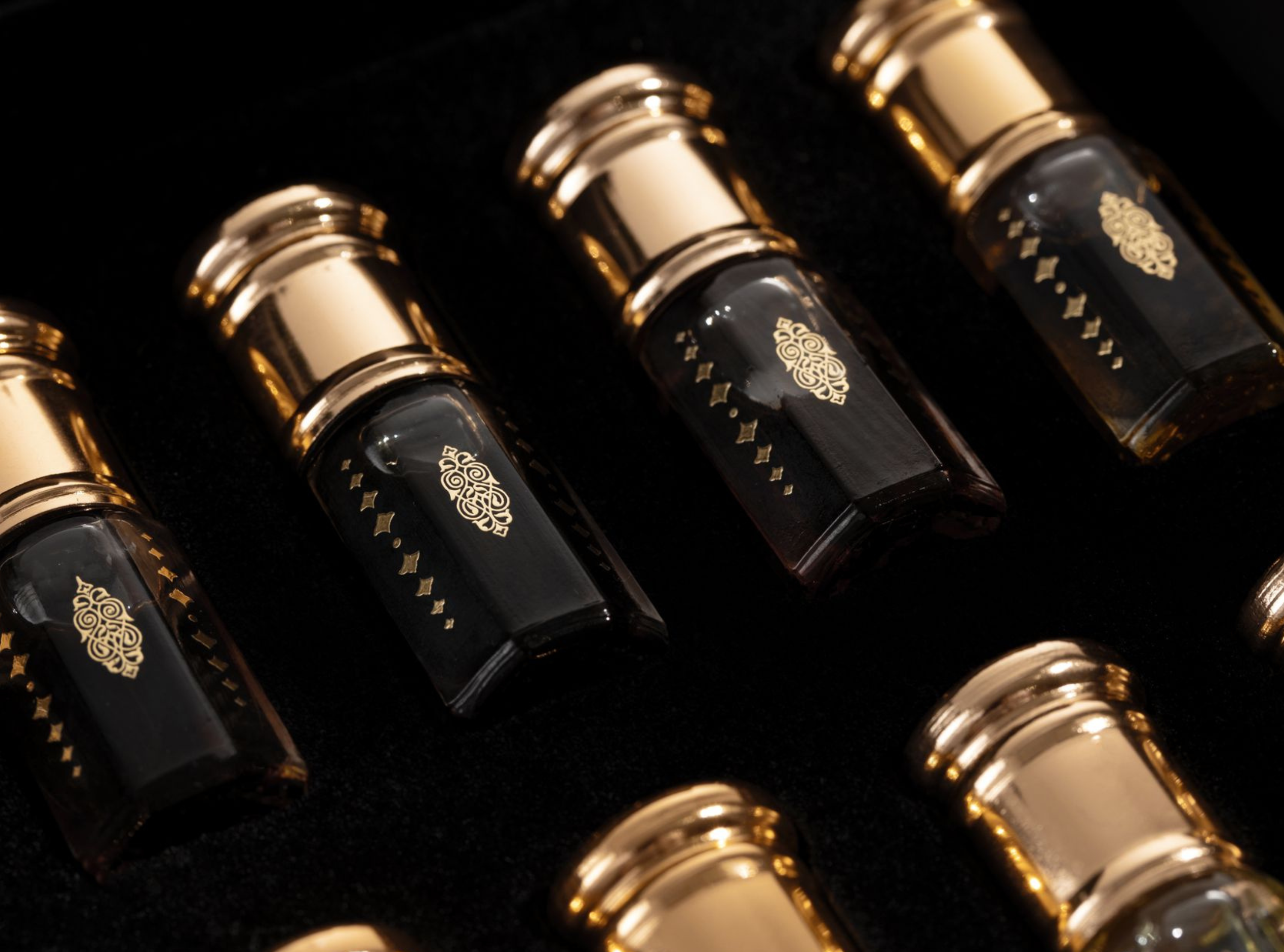 Elegant Queen Collection-10-Piece Luxury Set